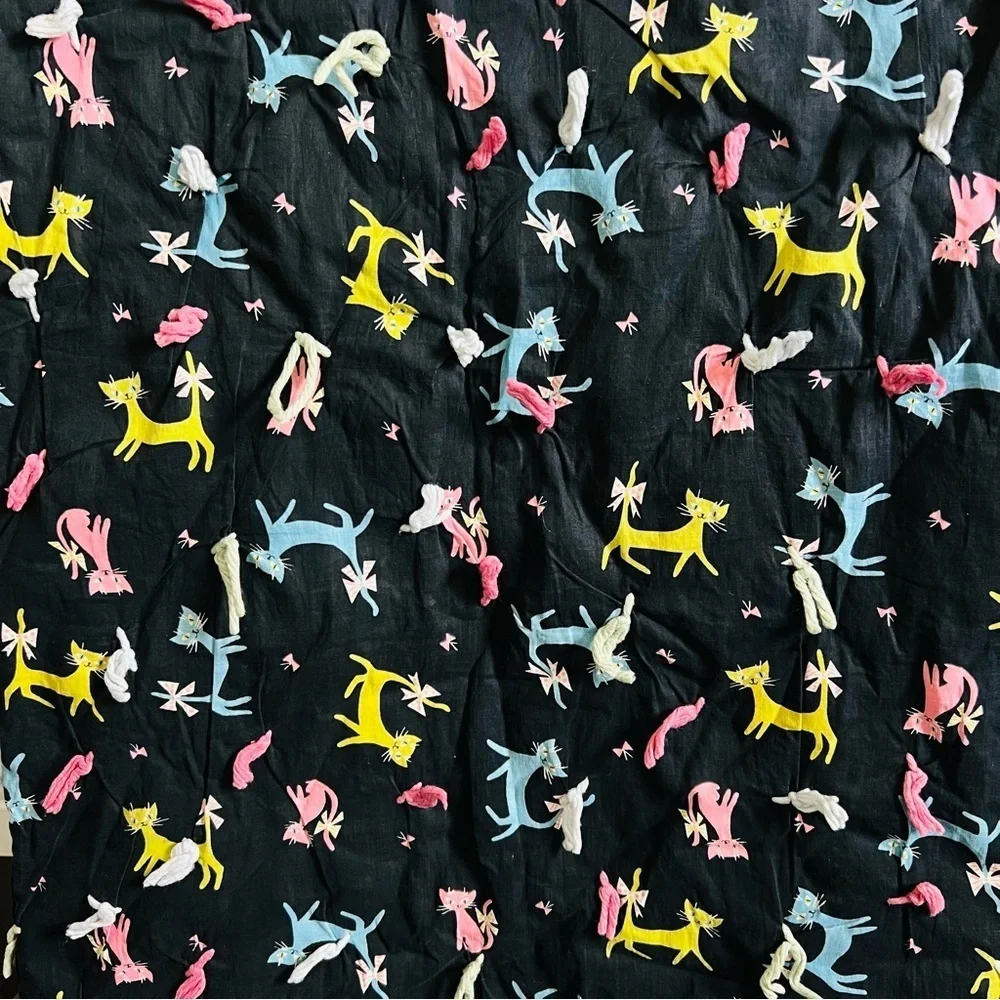Vintage Handmade Cotton Quilt. Quilted throw for cat lovers.
